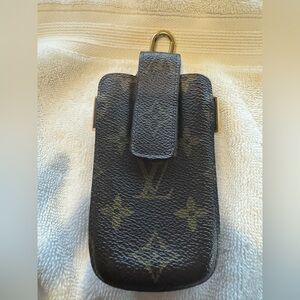 Vintage Monogram Etui Telephone International Phone Case - Mint Condition.